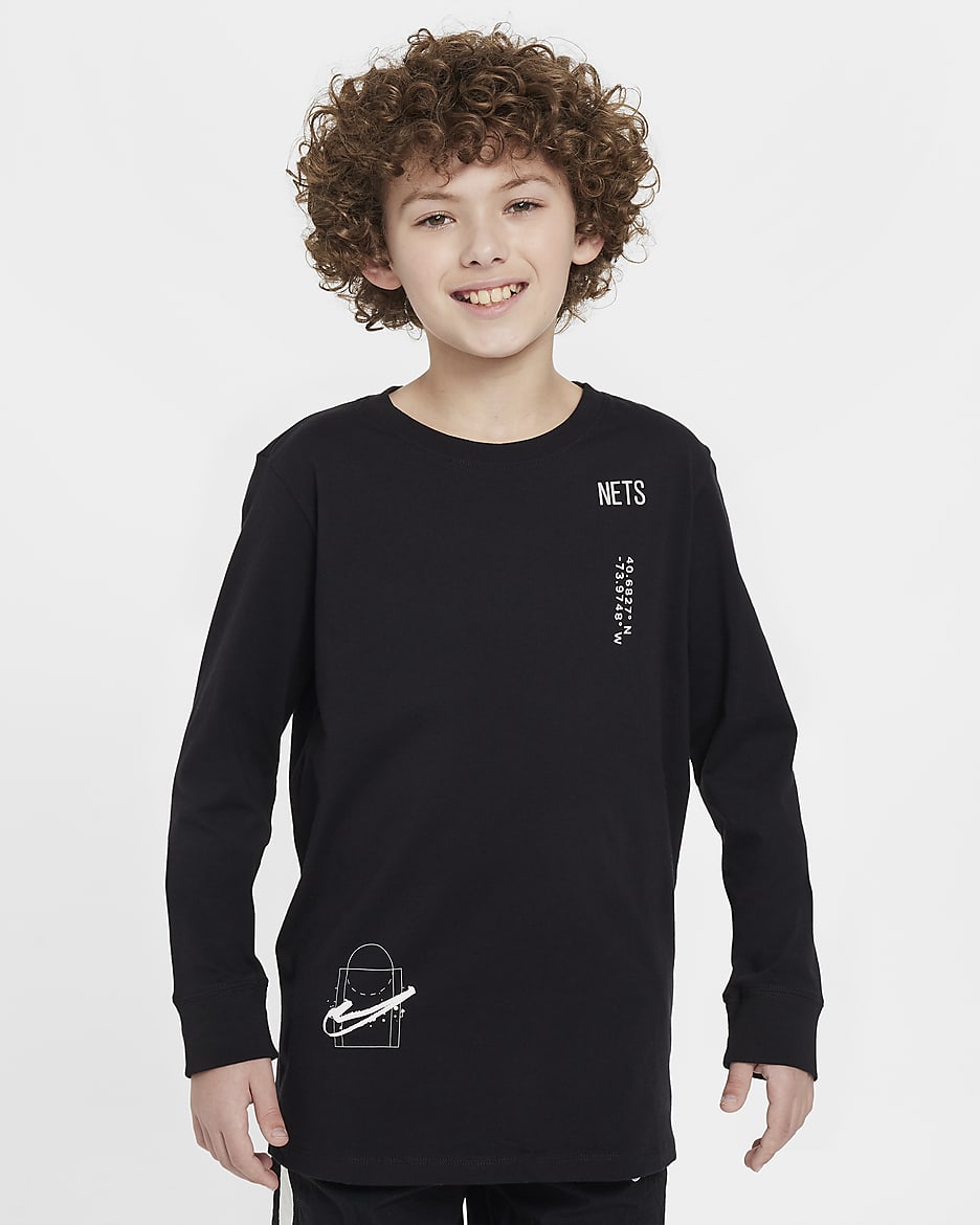 Brooklyn Nets Courtside Max90 Older Kids Boys Nike NBA Long Sleeve T Shirt. Nike UK